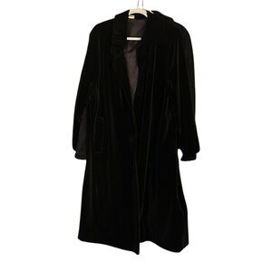 Vintage Elegant Black Women's Surrey Classics Velvet Long 50’s Coat